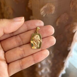 14K Gold Praying Girl Pendant